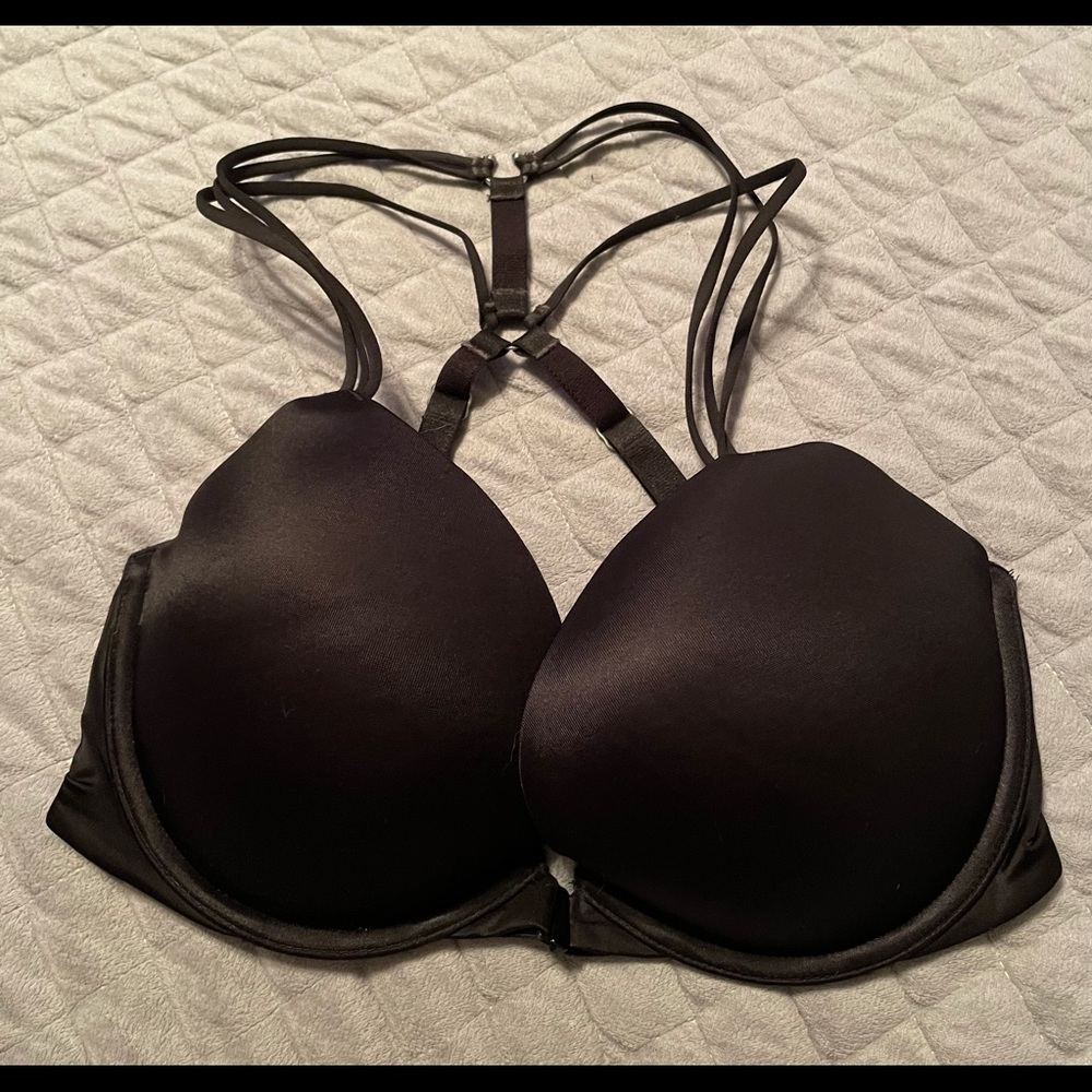 Victorias Secret Very Sexy Front Closure Bra